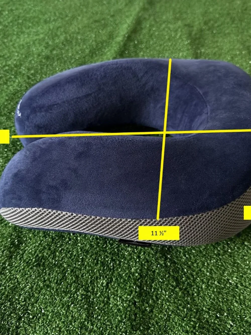 High Sierra HS1214 Travel Neck Pillow 100% Memory Foam Plush Cover Navy Gray